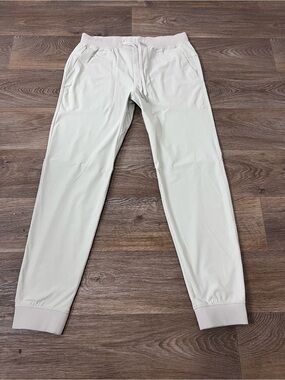 lululemon athletica Men's Cream Jogger Pants/A387